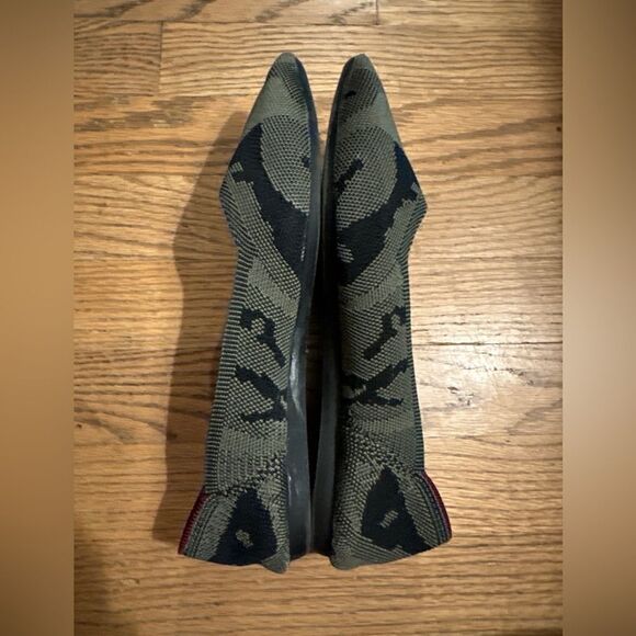 Seven7 Camo Knit Flats Size 8 - Picture 9 of 10
